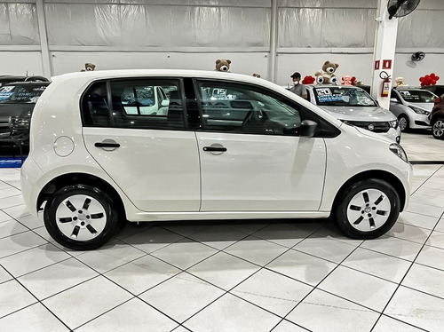 Imagem 8 de 11 de Volkswagen Up 1.0 Mpi Take Up 12v