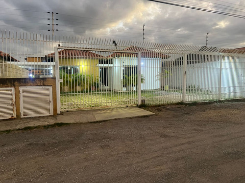 Magnífica Casa En Venta Cantarrana Cumaná, Venezuela.