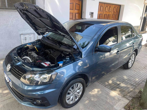 Imagen 11 de 25 de Volkswagen Voyage 2018 1.6 Trenline 101cv