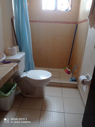Imagen 9 de 14 de Se Vende Casa Atrás De Galerías Col Tulipanes