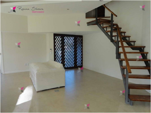 Casa En Mansa, 3 Dormitorios *- Ref: 7972