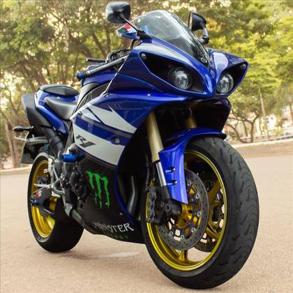 Yamaha Yzf R1 