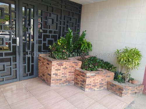 Imagen 3 de 23 de Vendo Penthouse En Urbanización Campo Alegre (turmero), Código 22-6319 Carlos M. 04243535083