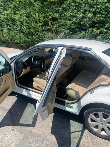 Volkswagen Jetta 2.0 Cl Abs At