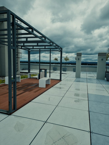 Imagen 9 de 14 de Colón. Gama Oficinas De 180 Mts O 370. Excelente Vista