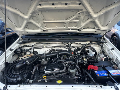 Toyota Hilux 2.7 Srv Cab. Dupla 4x4 Flex Aut. 4p