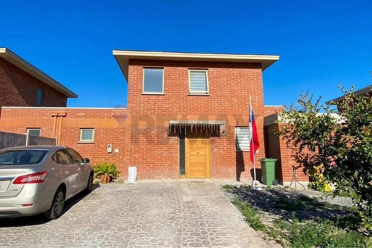 Imagen 1 de 19 de Hermosa Casa En Venta: Valle Araucarias