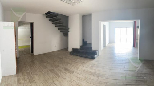 Imagen 6 de 22 de Casa O Edificio Comercial Ideal Para Oficinas En Colonia México A Una Cuadra De Paseo Montejo