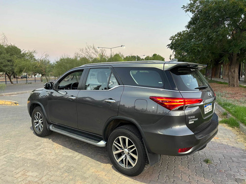 Toyota SW4 2.8 Srx 177cv 4x4 7as At