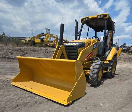 Retroexcavadora Caterpillar 420 F 4x4 Kit Hid 2014