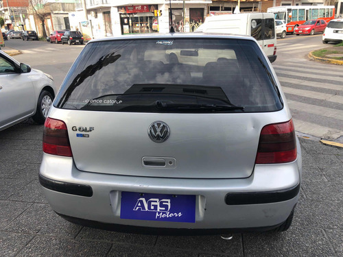 Volkswagen Golf 1.6 Comfortline