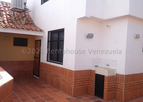 Imagen 7 de 13 de Leida Falcon Rentahouse Vende Townhouse En Chichiriviche Falcon 23-7035 Lf