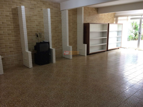 Casa Terrea No Bairro Jardim Do Mar Em Sao Bernardo Do Campo Com 04 Dormitorios - V-29309