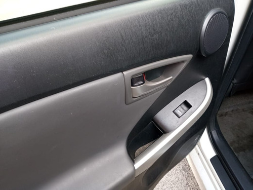 Imagen 11 de 15 de Toyota Prius 2015 1.8 Premium Sr Hibrido At