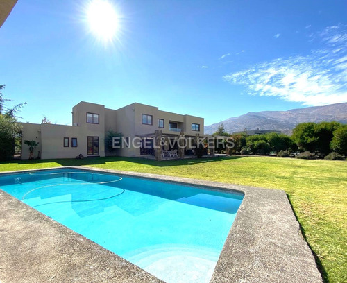 Casa En Arriendo, Las Brisas