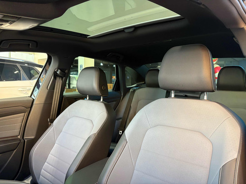Volkswagen Jetta Sportline 1.4 TSI