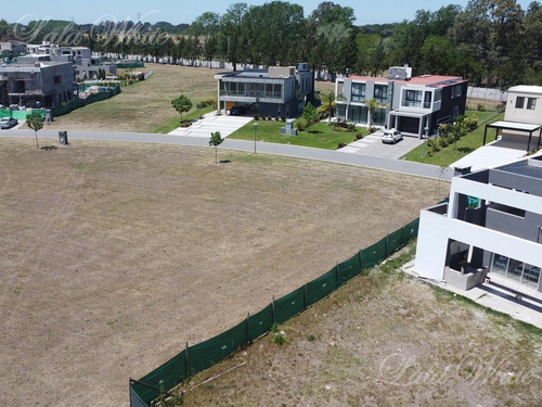 Imagen 8 de 14 de Venta - Lote En Terralagos