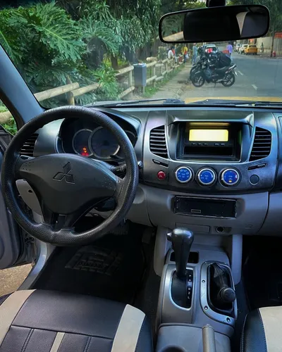 Mitsubishi L200 Sportero 2.5 Superlujo