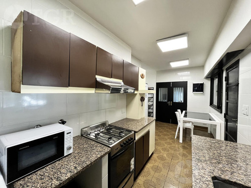Venta Casa Con Parque Y Piscina- Parque Leloir