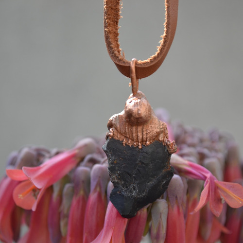 Imagen 4 de 8 de Collar De Piedra Natural Onix Negro, Signo Zodiacal Leo