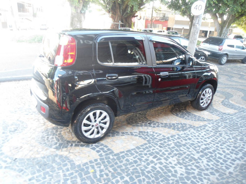 Fiat Uno 1.4 4P FLEX ATTRACTIVE