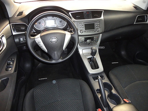 Nissan Sentra Sr 1.8 Cvt (131cv) 2015 / Rodriguez Cia. Autos