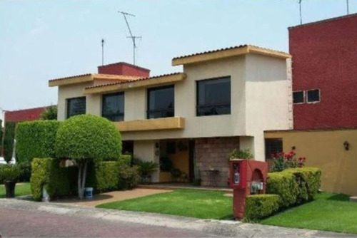 Casa En Venta, Casa En Remate, Rancho Vista Hermosa 185, Coapa, Campestre Coyoacán, 04938, Cdmx. Cerca De Galerias Coapa, Terraza Acoxpa, Alameda Del Sur, Colegios Y Vias De Acceso.