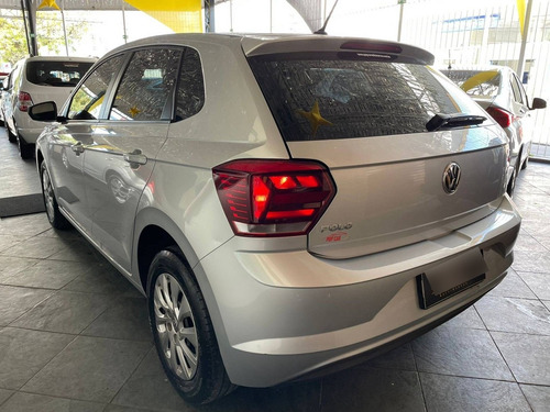 Imagem 3 de 10 de Volkswagen Polo 1.0 Mpi Total Flex Manual