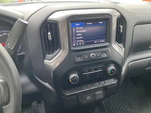 Chevrolet Silverado 5.4 2500 Doble Cabina Ls 4x2 At