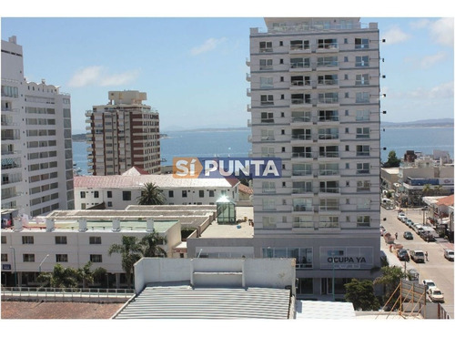 Imagen 22 de 30 de Apartamento En Venta Anual Zona De Península !!!