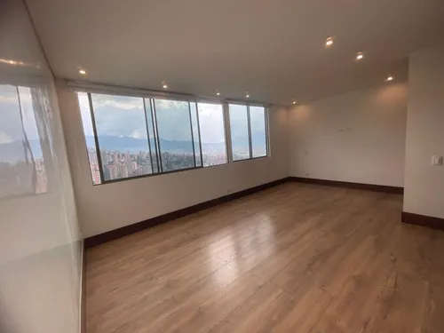 Apartamento En Venta En El Poblado. Cod V12209
