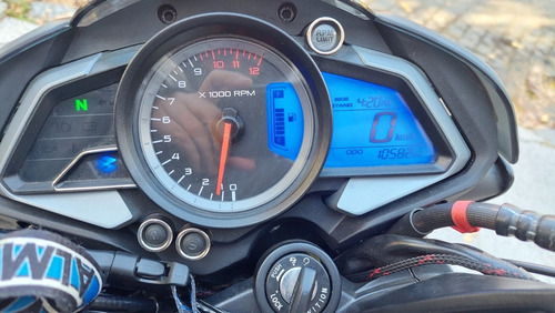 Bajaj Rouser Ns 200