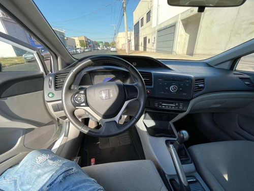 Imagem 10 de 12 de Honda Civic Lxs 1.8 16v Flex