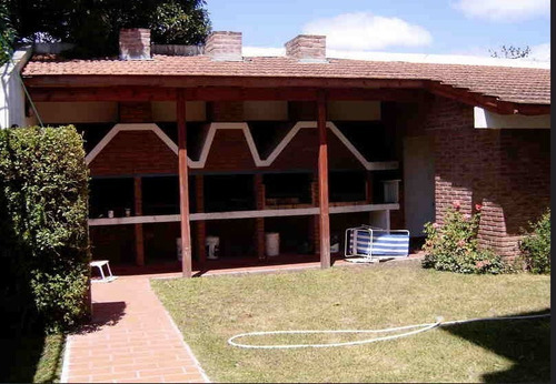 Imagen 14 de 30 de Alquiler Departamentos 2 Ambientes Villa Gesell A 1 Cuadra De La Playa. Paseo 129 Y Av 1 Y Paseo 133 Y Av 1 Leer Descripción
