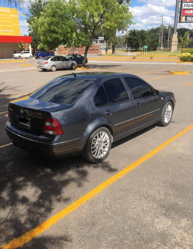 Volkswagen Bora 1.8 T Highline Cu