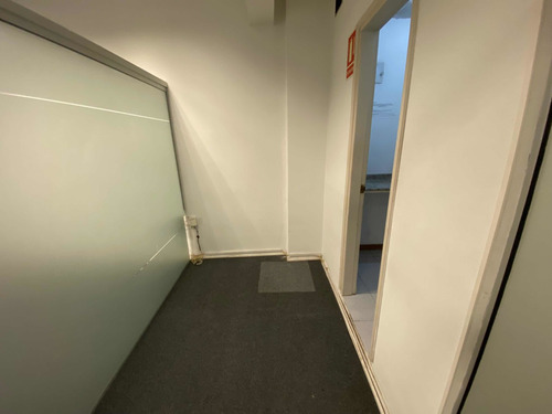 Imagen 17 de 20 de Excelente Oficinas Local En Alquiler Centro // Ciudad Vieja