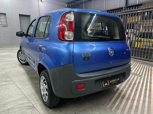 Fiat Uno Uno Vivace 1.0 8V (Flex) 4p