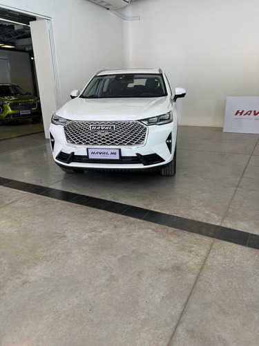 Imagen 13 de 24 de Haval H6 2023 2.0t Coupe Dignity At 4wd