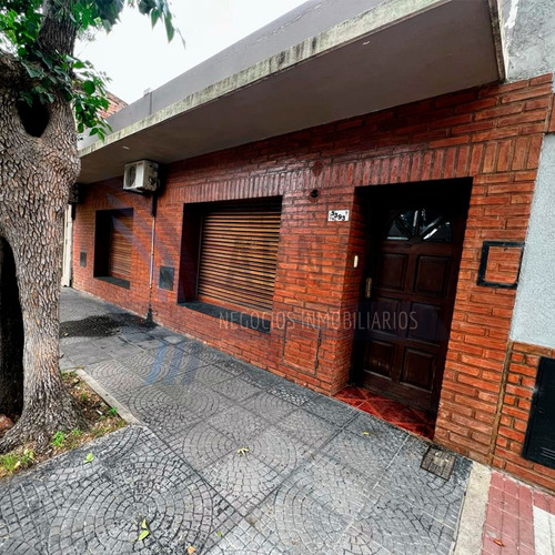 Se Vende Propiedad Céntrica En Saladillo.