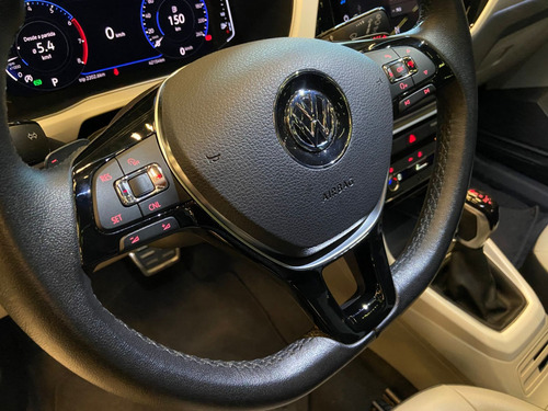 Volkswagen T-Cross 1.4 250 TSI TOTAL FLEX HIGHLINE AUTOMÁTICO