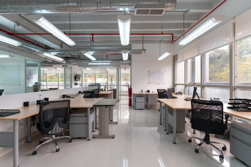 En Alquiler Oficina 127 Mt2 4 Dependencias/1b/2pe Santa Paula
