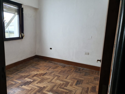 Vendo Depto 62 Y 15 / 2 Dorm