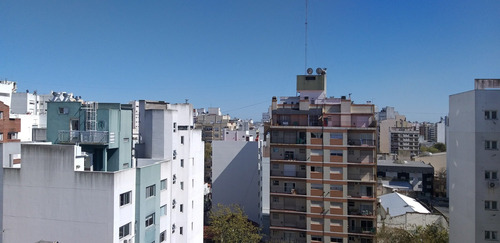 Imagen 4 de 26 de Departamento De 4 Ambientes - Contrafrente Super Luminoso- San Luis 2000