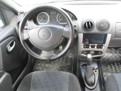 Renault Logan   1600cc Mt Aa