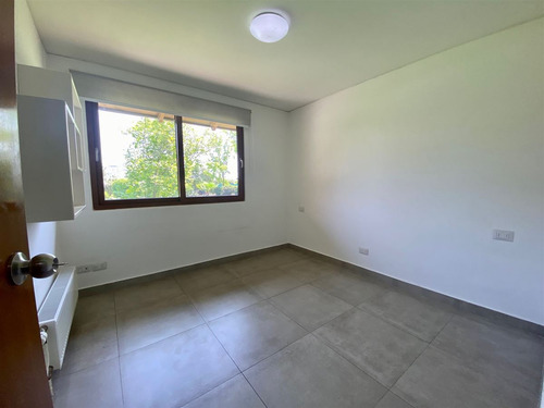 Hermosa Casa E Parcela 5000m2 En Condominio 4 D Más Serv.