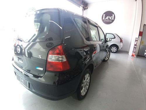 Imagem 8 de 15 de Nissan Livina S 1.6 Flex 2013 Completo