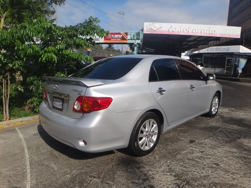 Imagen 4 de 14 de Toyota Corolla Gli Automatico