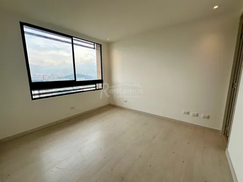 Apartamento En Arriendo En Castropol. Cod A776022