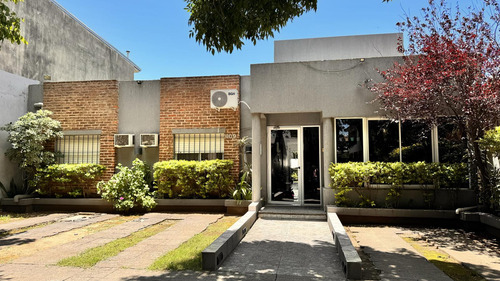 Complejo Turístico En Venta Colón