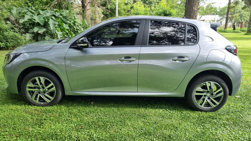 Peugeot 208 1.6 Feline Tiptronic